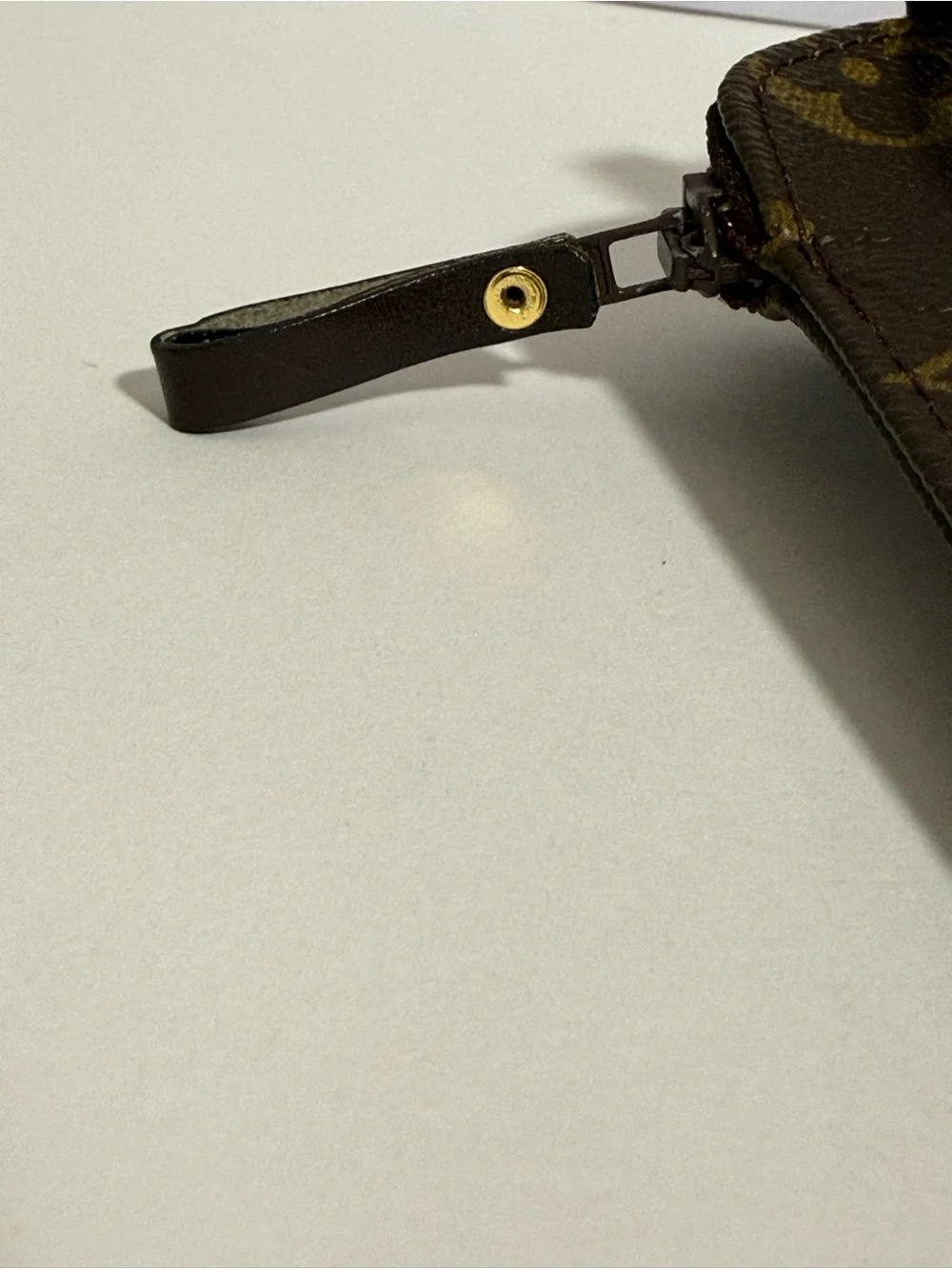 Vintage Louis Vuitton Monogram Pochette Secret Neck Pouch 1986 EUC